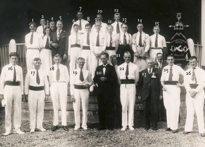 Mondaccordeonvereniging "BRAVO" uit 1942